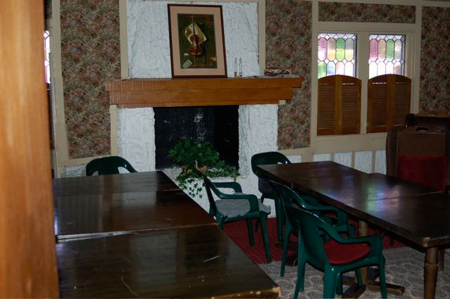 Medium Room